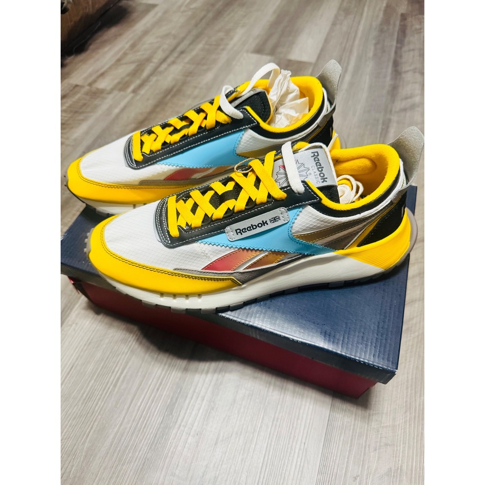 APB Yellowbrick Reebok CL Legacy Duality #82/150 H03511 Mens 10.5 Rare